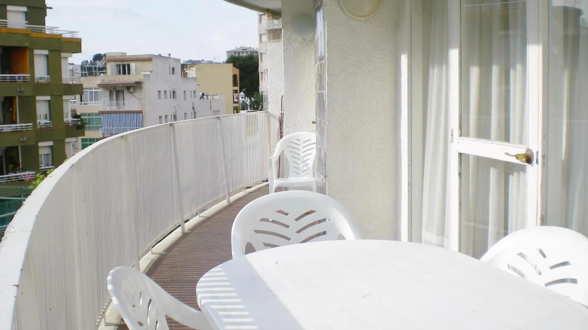 Acapulco Sol Central Lloret Apartment Lloret de Mar